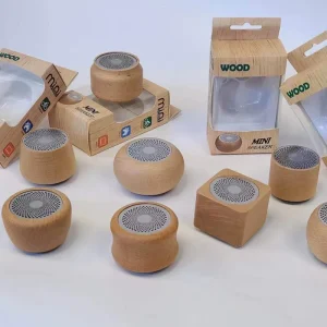 Customizable Wooden Wireless Speaker Portable Mini Speaker Retro Solid Wood Speaker