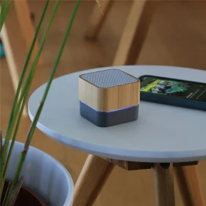 Type C Mini Bamboo Retro Wireless Speaker Rechargeable BT Speaker Portable Wireless Speaker